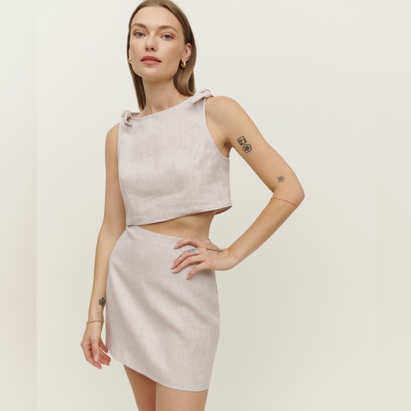 Reformation Dresses & Skirts - NEW Reformation Farley Linen Two Piece Matching Set in Beige Oat | size 4